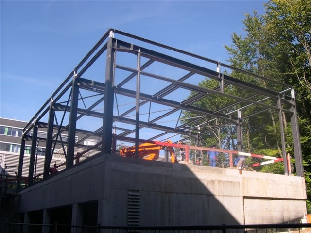 Stahlbau bei der Uni Stuttgart